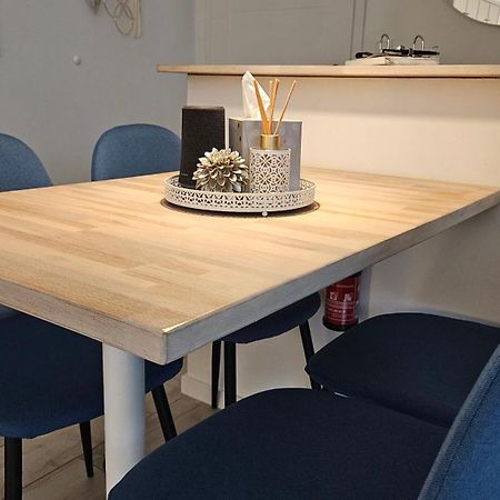 Enny Suite Apartment Im Schoenen Rheinland 洛马尔 外观 照片